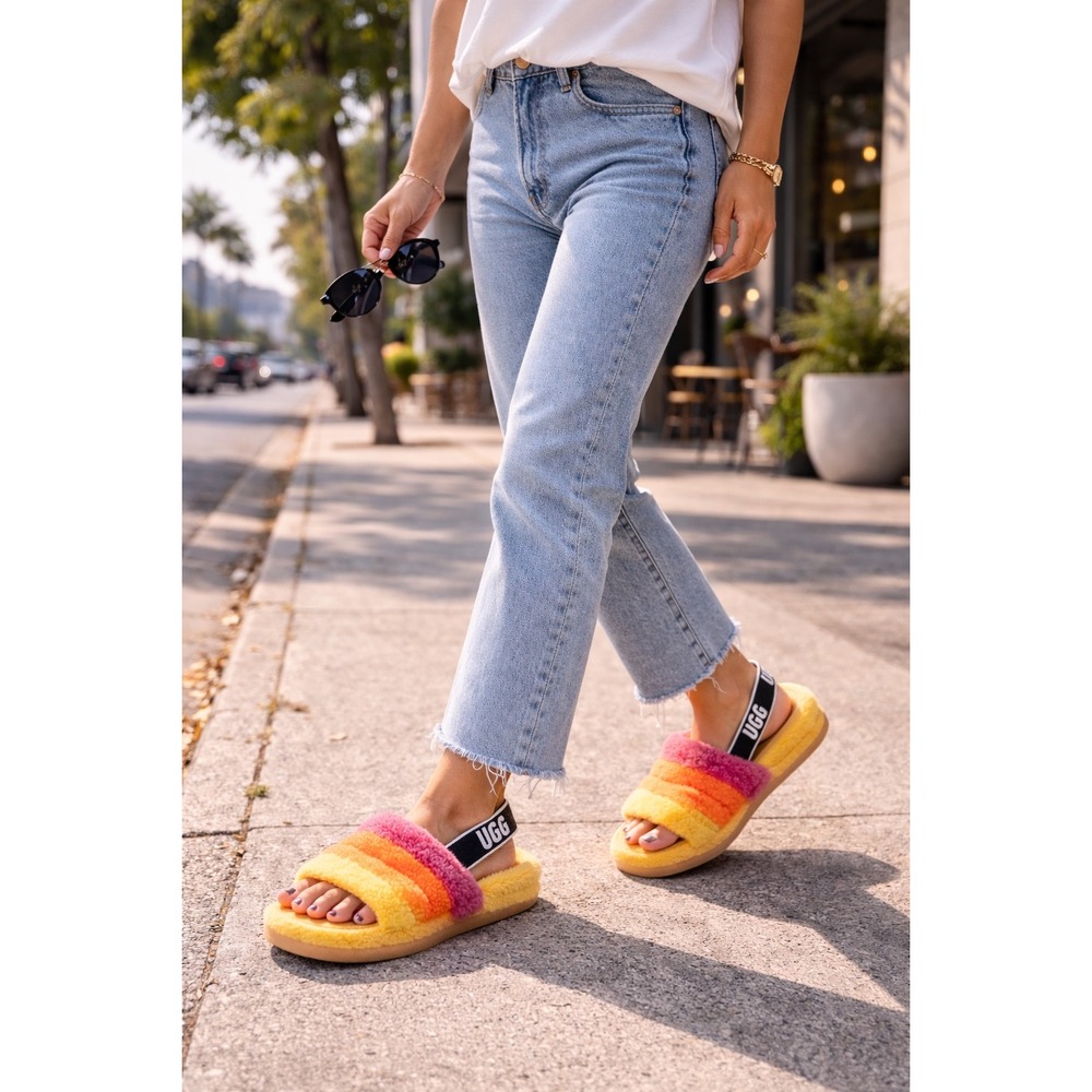 UGG‎ Oh Yeah Slide Yellow Orange Pink Rainbow Fuzzy Furry Slippers SIZE 8